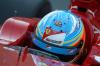 A Ferrari emblma fltt lthat Kubica sisakjnak kicsinytett msa