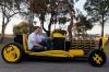 Fast alles in diesem Auto ist aus Lego